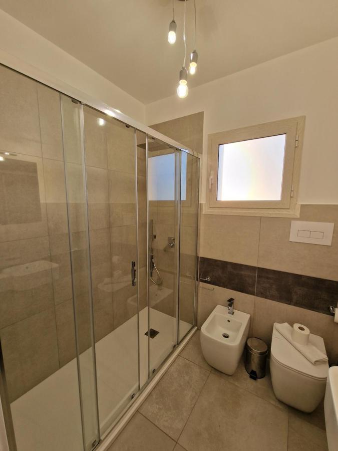 Villa Eden, Bed And Breakfast Чинизи Экстерьер фото