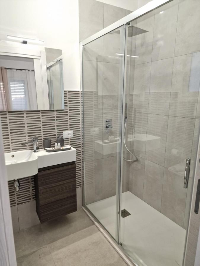 Villa Eden, Bed And Breakfast Чинизи Экстерьер фото