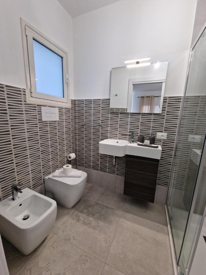 Villa Eden, Bed And Breakfast Чинизи Экстерьер фото